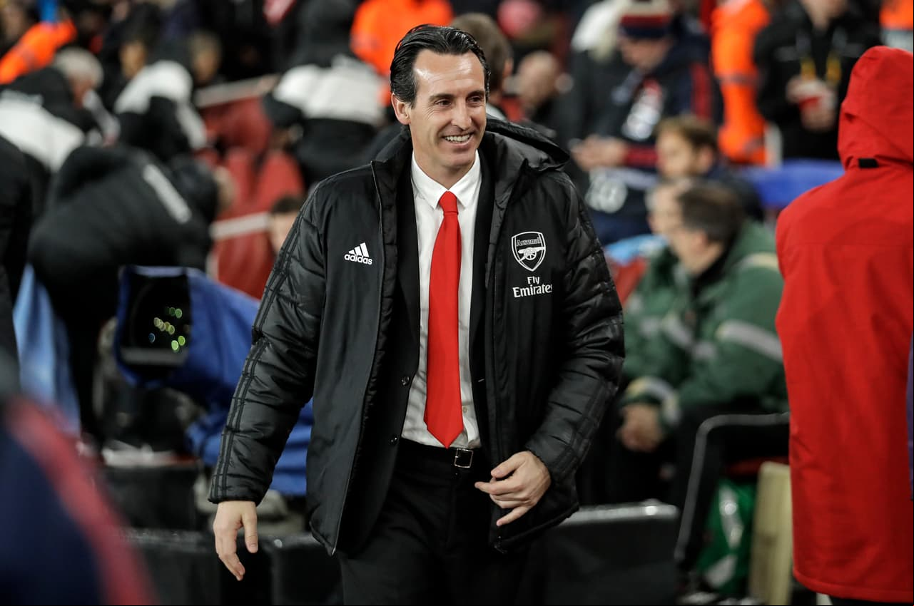 Frankfurt vence con doblete del japonés Daichi Kamada 2-1 al Arsenal en Londres. Unai Emery, director técnico del Arsenal vive momentos difíciles y más tras esta derrota.