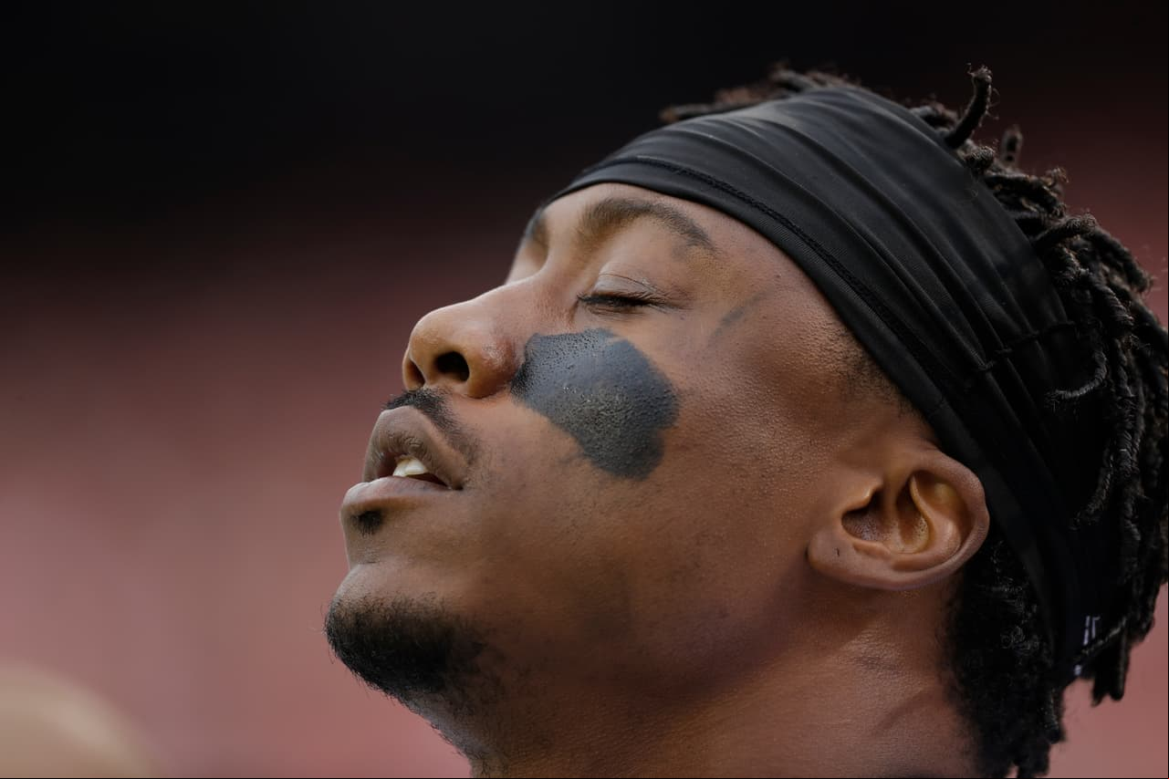Raiders habían firmado a Marshall en un contrato por un año en marzo pasado luego de que los Denver Broncos.