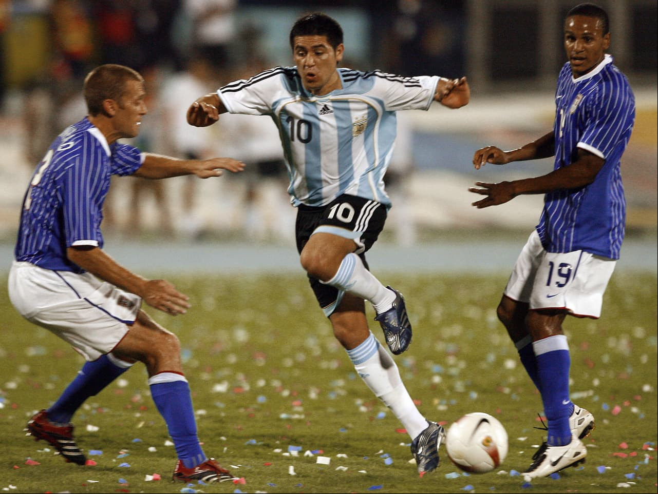 Argentina tuvo la revancha en la Copa América de Venezuela 2007 en partido de fase de grupos cuando superó 4-1 a Estados Unidos con doblete de Hernán Crespo y goles de Aimar y Tévez, por los norteamericanos marcó Eddie Johnson