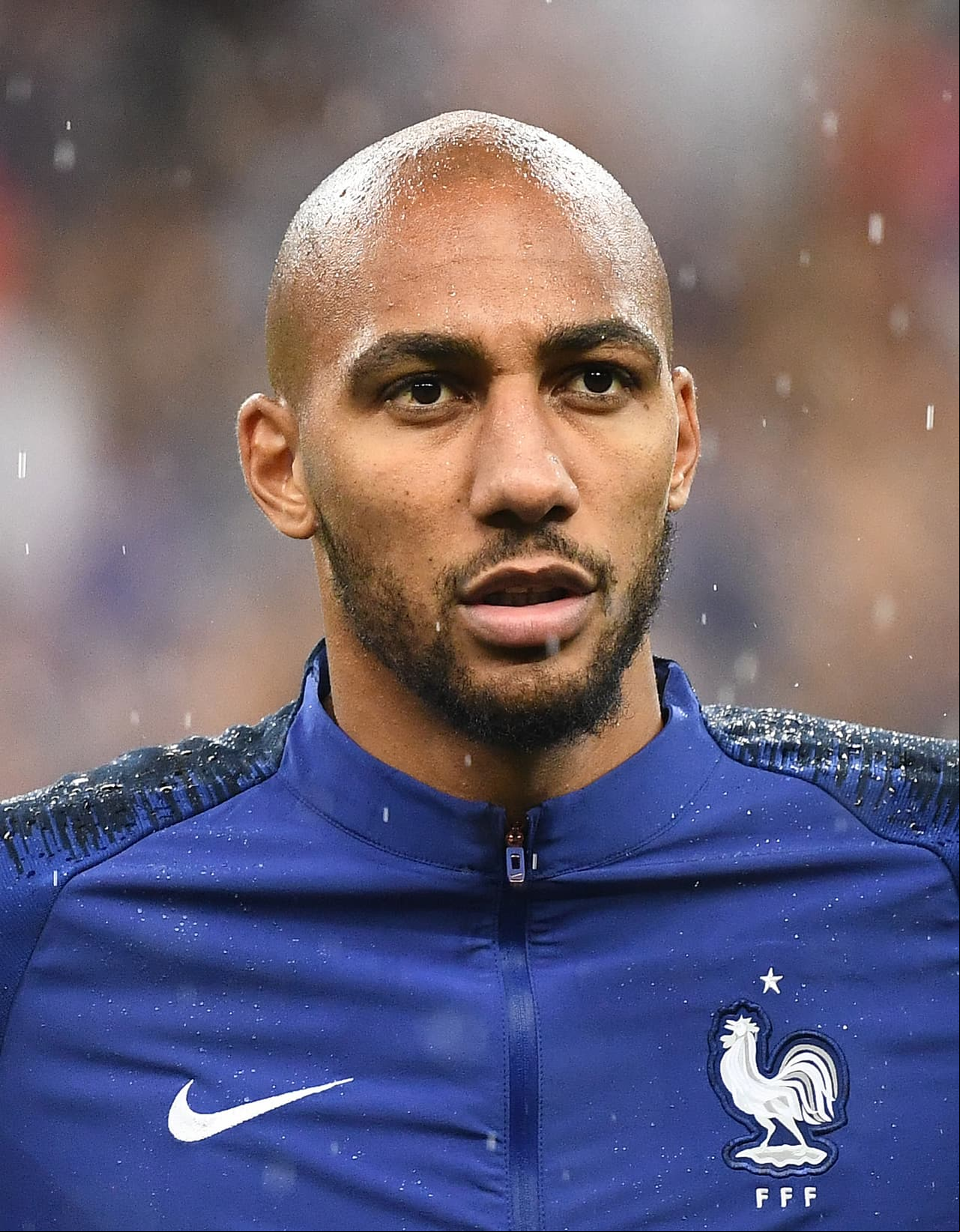 <b>Steven Nzonzi </b>(Mediocampista / Sevilla F.C.).