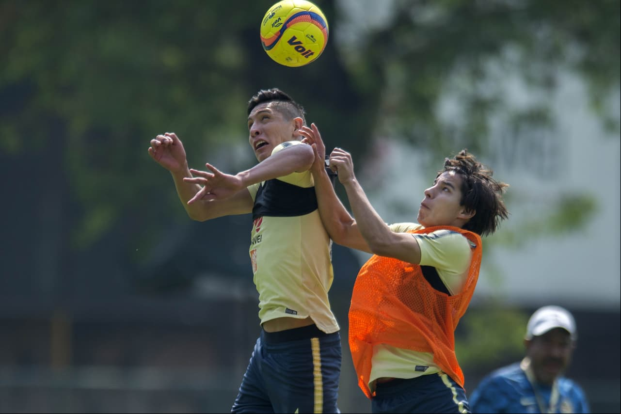 América enfrentará a Pumas en cuartos de final de la Liguilla del Clausura 2018, Clásico Capitalino en el que será visitante. Por eso se prepara en medio de un ambiente de confianza y precaución.