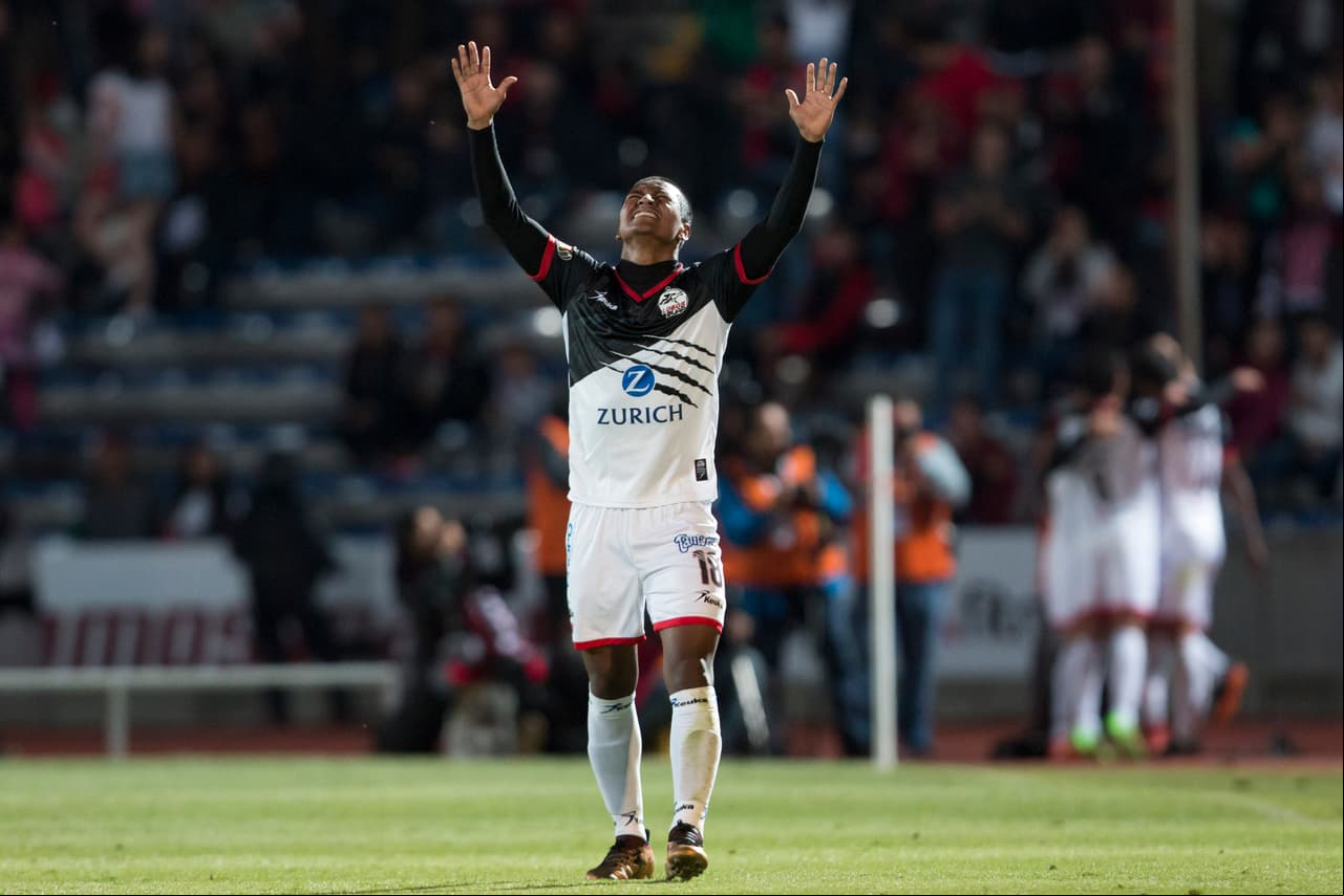Pedro Aquino pasa de Monterrey al León.