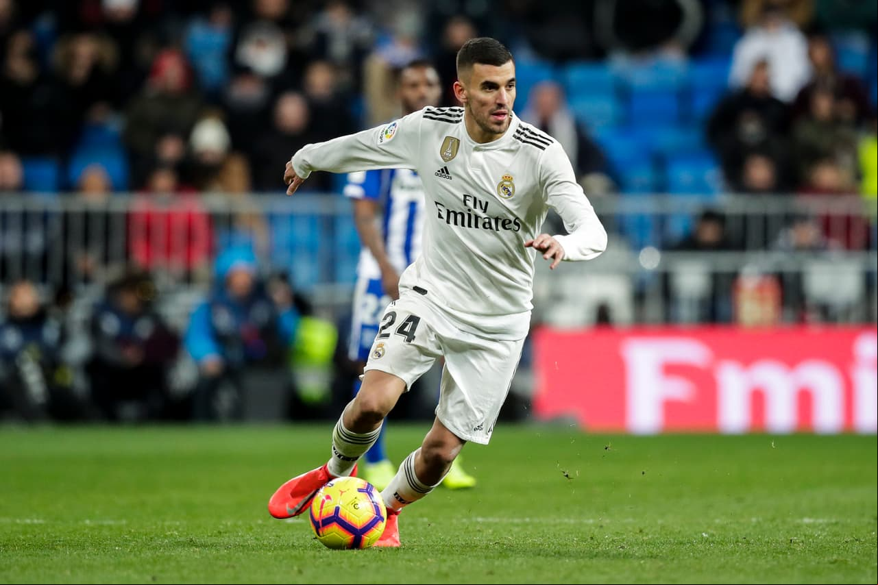MADRID, SPAIN - FEBRUARY 3: Dani Ceballos of Real Madrid during the La Liga Santander match between Real Madrid v Deportivo Alaves at the Santiago Bernabeu on February 3, 2019 in Madrid Spain (Photo by David S. Bustamante/Soccrates/Getty Images)