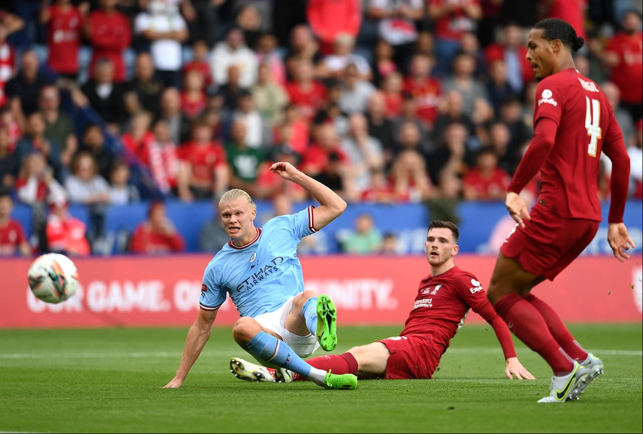 Liverpool venció al Manchester City con goles de Trent Alexander Arnold, Mohamed Salah y Darwin Núñez; por los Citizens descontó la 'Araña' Araujo.