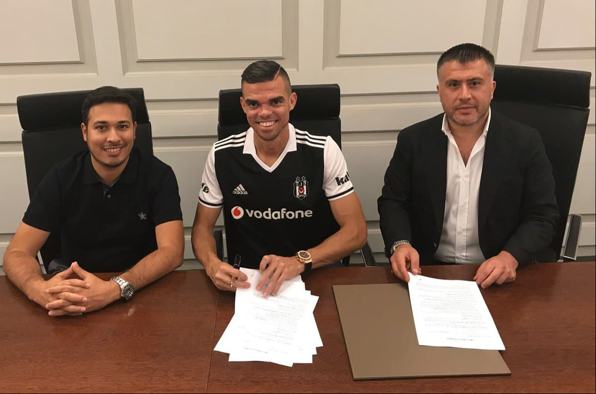 Pepe deja al Real Madrid y firma con el Besiktas