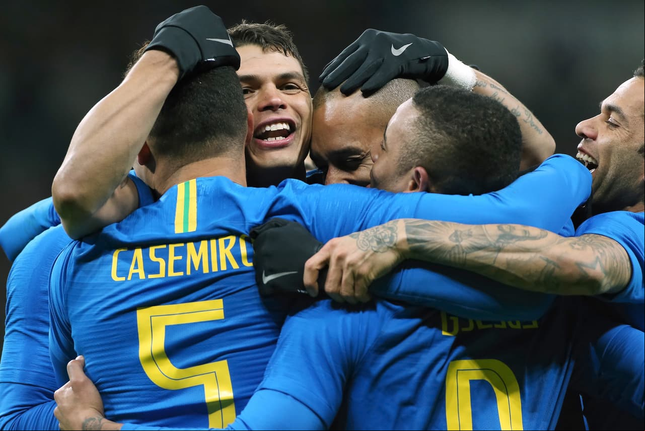 Un Brasil diferente al que fue goleado por los alemanes en el Mundial quiere demostrar su evolución y mejoría, en medio de un momento brillante.