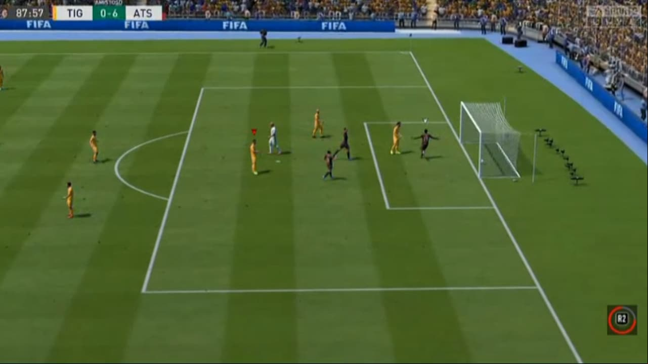 Luciano Acosta, el representante de Atlas, hizo lo que quiso con Francisco Venegas que no mostró habilidad en el futbol virtual.
