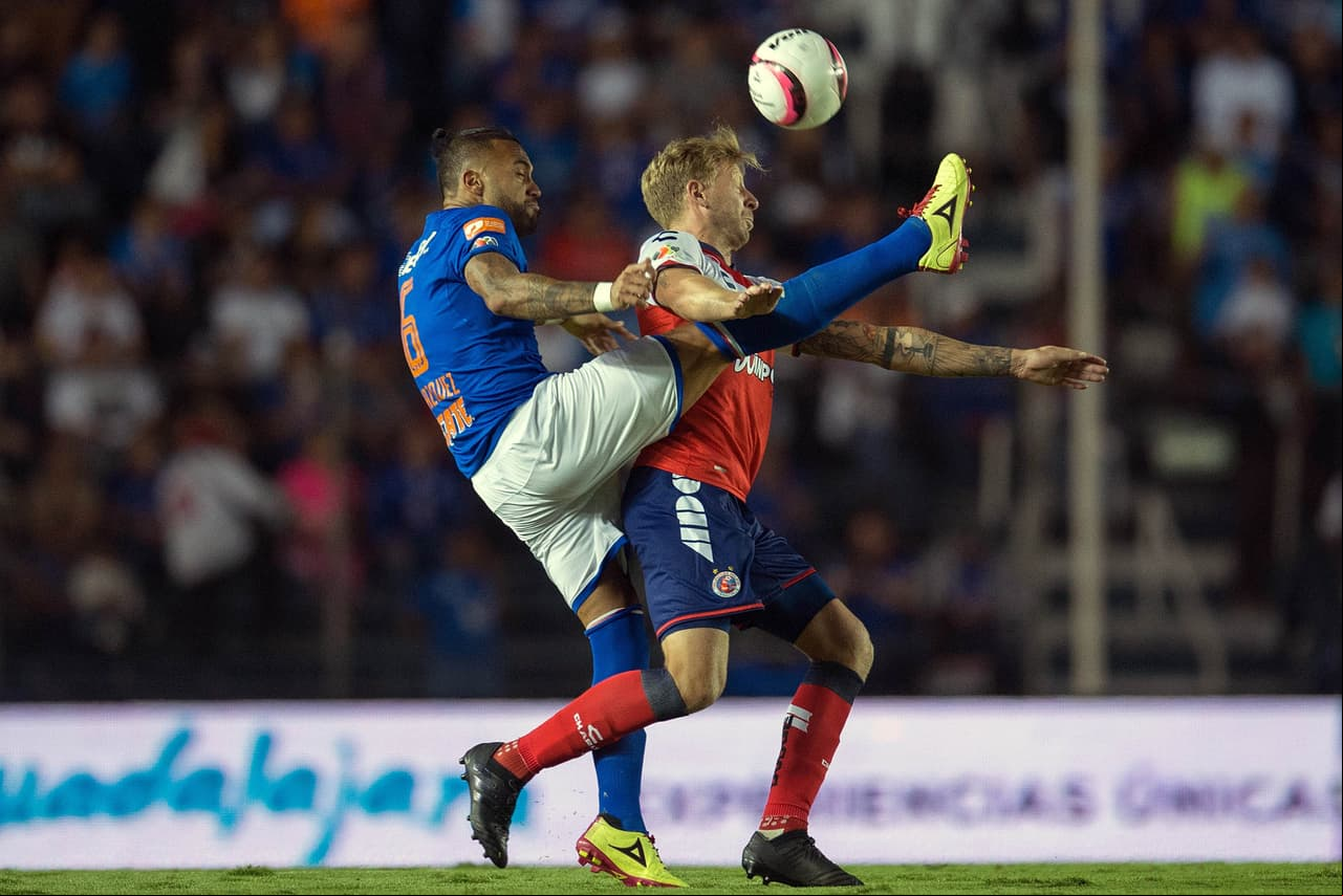 Cruz Azul llegó al encuentro obligados a sumar de 3. Cualquier otro marcador lcomplicaba su ingreso a la Liguilla.