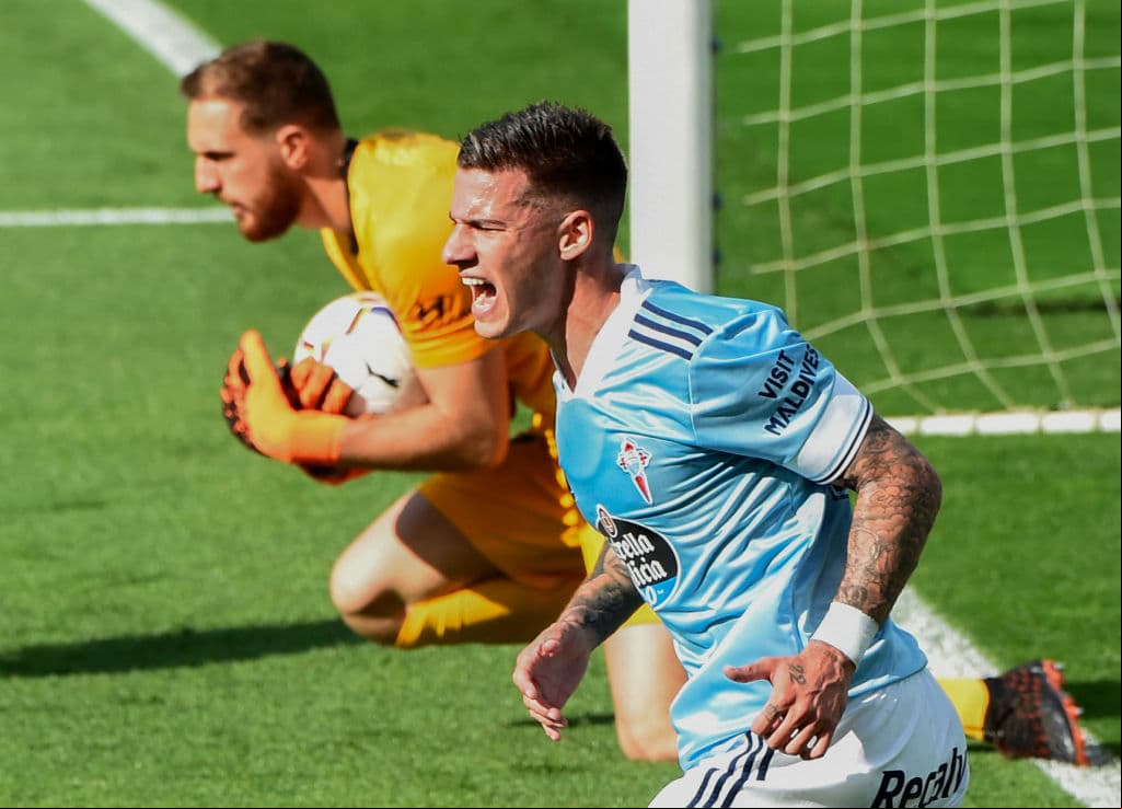 Santi Mina, del Celta de Viga, condenado por abuso sexual.