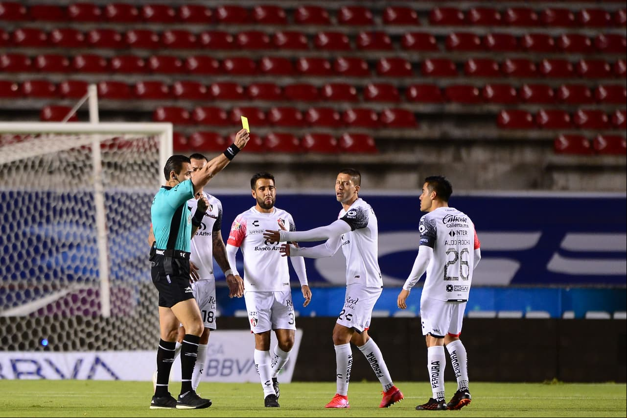 Con un solitario gol de Chico, al minuto 87, Querétaro consigue vencer 1-0 al Atlas y se quedan con tres valiosos puntos.