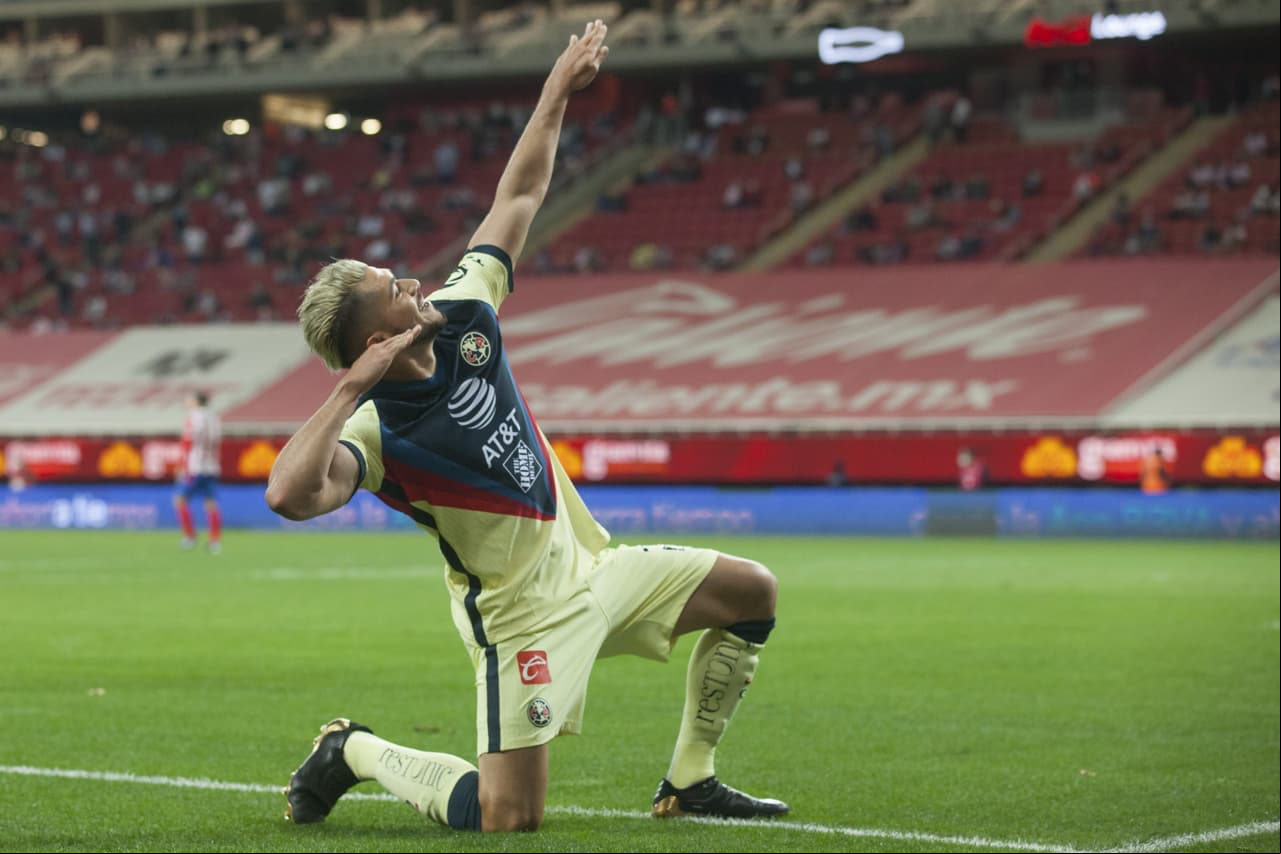 7 goles, 833 minutos jugados.
<br>