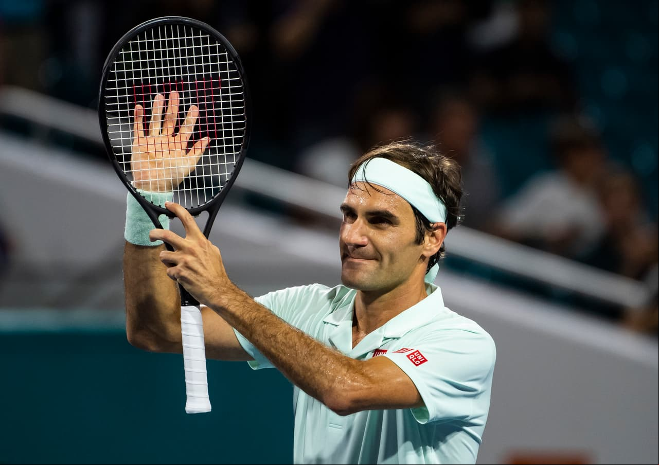 Federer también aplaudió a la afición que se dio cita a la Semifinal y que vive con él su legado, el mismo que día con día hace más grande.