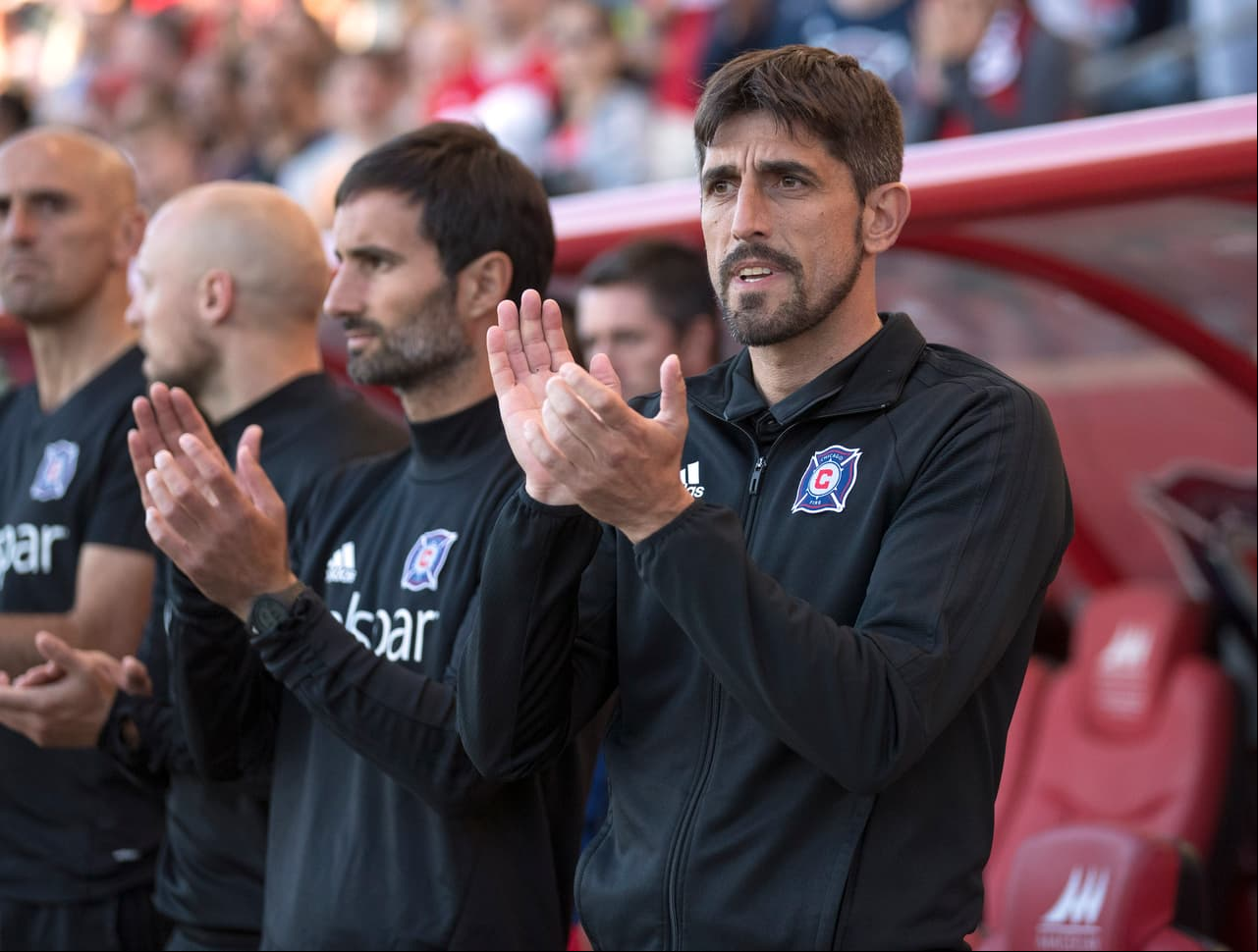 Tras la abultada victoria de Chicago Fire, su entrenador Veljko Paunovic entró en esta selección semanal. Su banco de suplentes estaría integrado por Bill Hamid (D.C. United), Leandro González Pirez (Atlanta United), Cristian Roldán (Seattle Sounders), Bastian Schweinsteiger (Chicago Fire), Kekuta Manneh (Columbus Crew), Ola Kamara (Columbus Crew) y Josef Martínez (Atlanta United). 
<br>(USA Today Images)