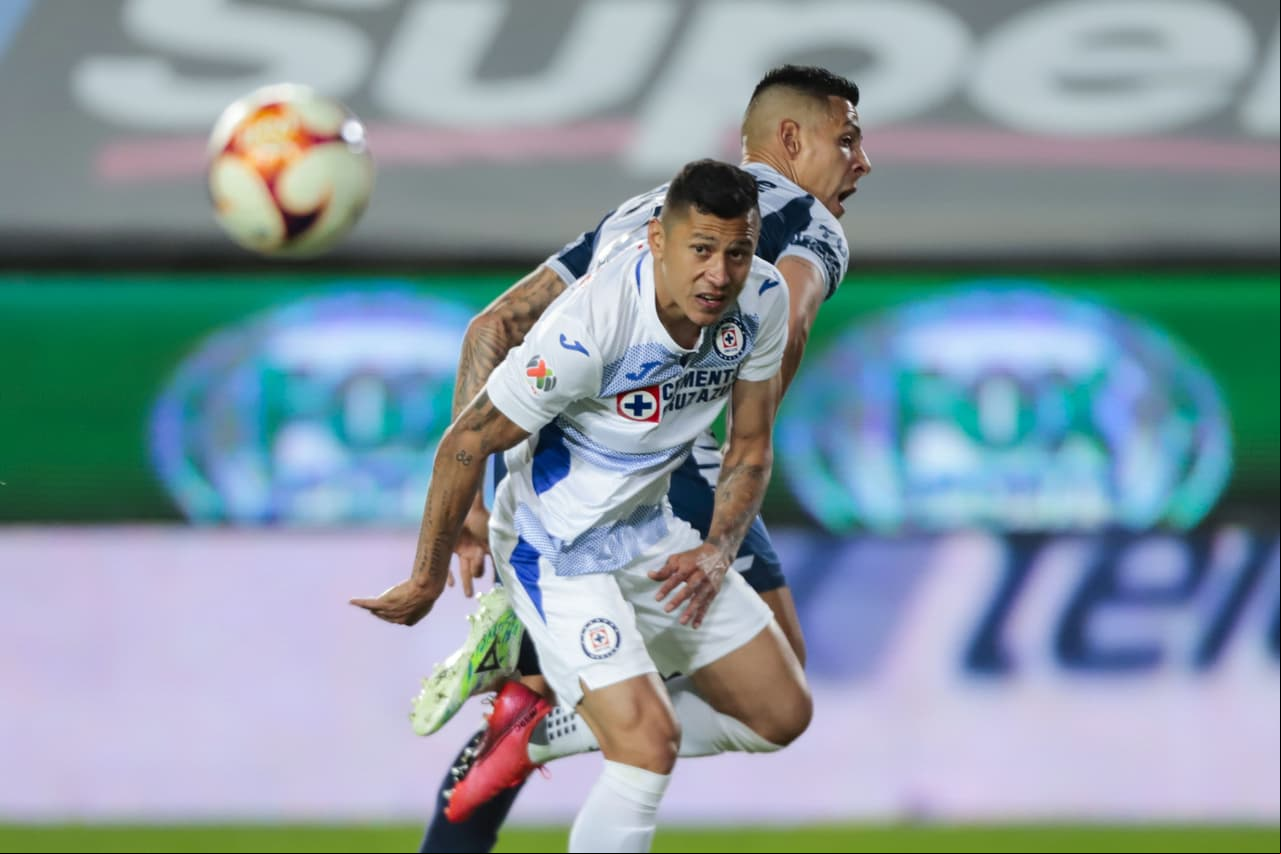 La Máquina logra conseguir sus primeros tres puntos del torneo luego de vencer 0-1 a Pachuca con gol de Juan Escobar.