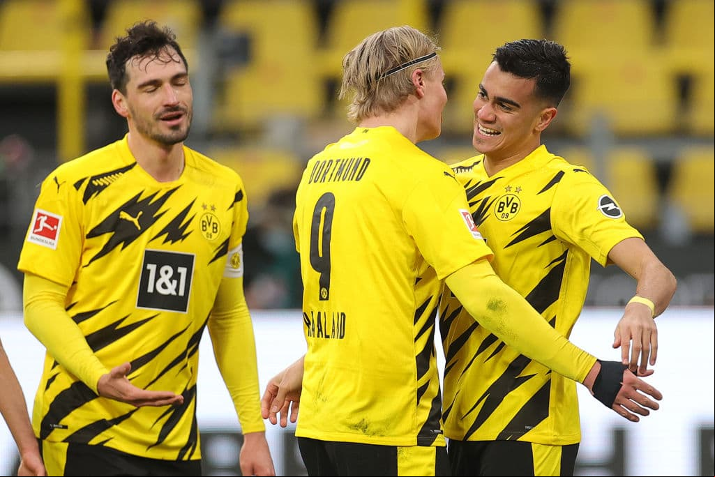 Dahoud (48’), Sancho (58’) y Reinier Jesus (81’) marcaron para la victoria del Dortmund sobre Arminia y así llegar a 39 unidades ocupando puestos de competiciones de la UEFA.