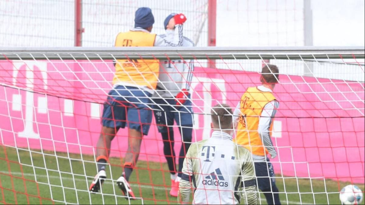 Jerome Boateng se peleó con Goretzka en entrenamiento del Bayern