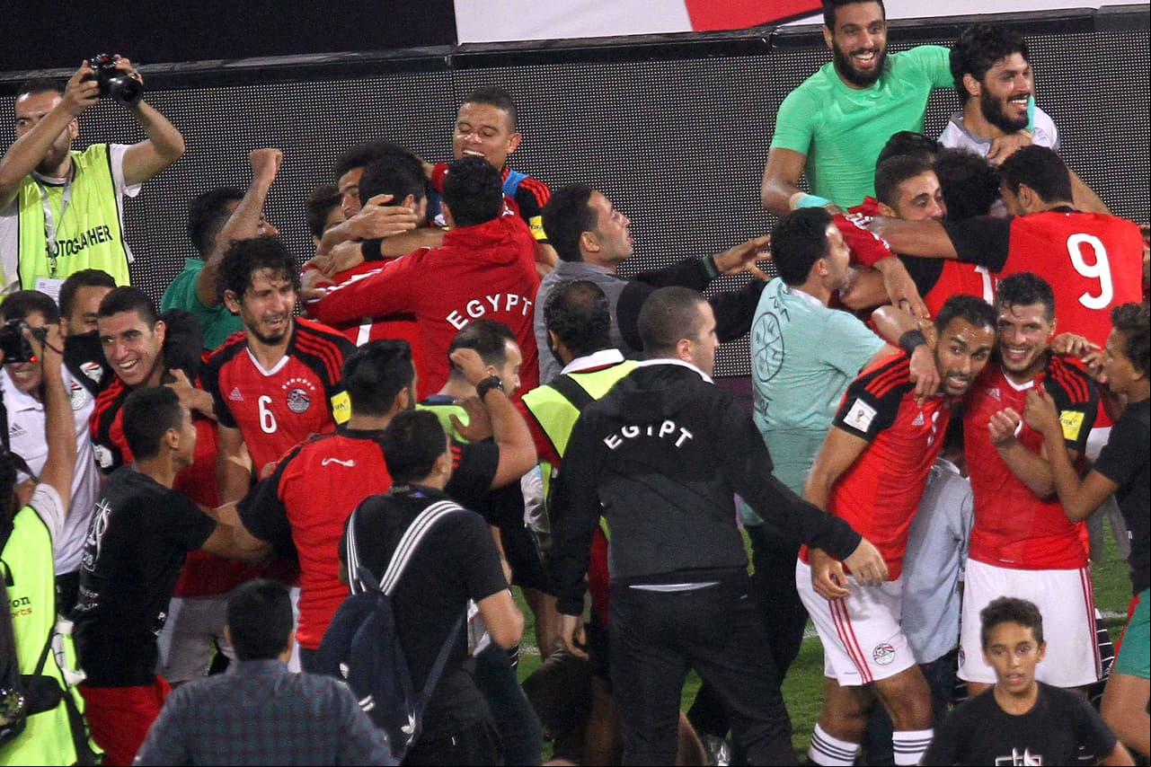 Egipto vivió un drama. Gabana y en los últimos minutos Congo le empató, pero en el agregado, los 'faraones' consiguieron el gol del triunfo y del regreso a un Mundial.
