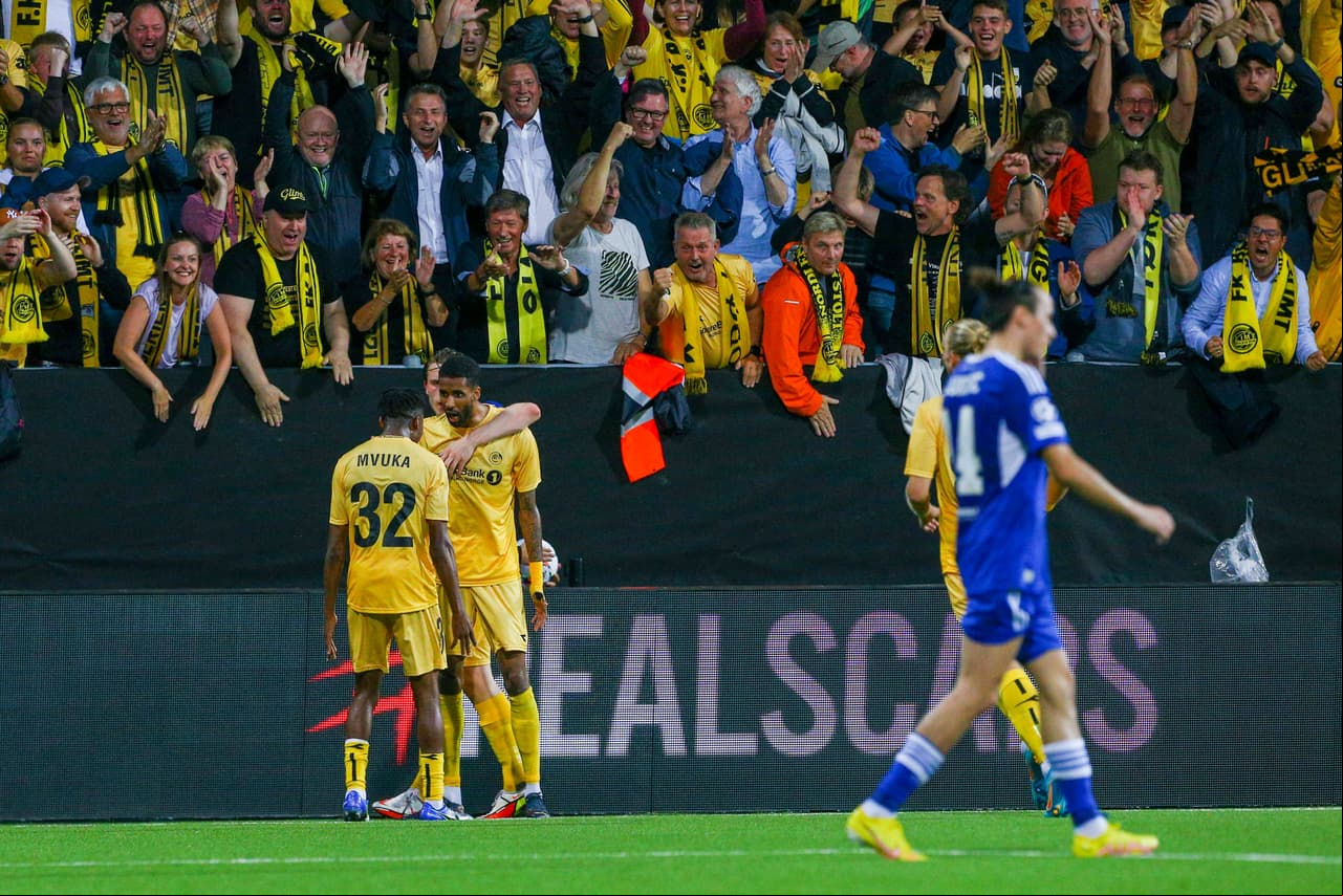Grandes emociones se vivieron en los primeros juegos de la ida de los Playoffs de la Champions League: Rangers 2-2 PSV, Copenhague 2-1 Trabzonsport y Bodo/Glimt 1-0 Dinamo Zagreb.