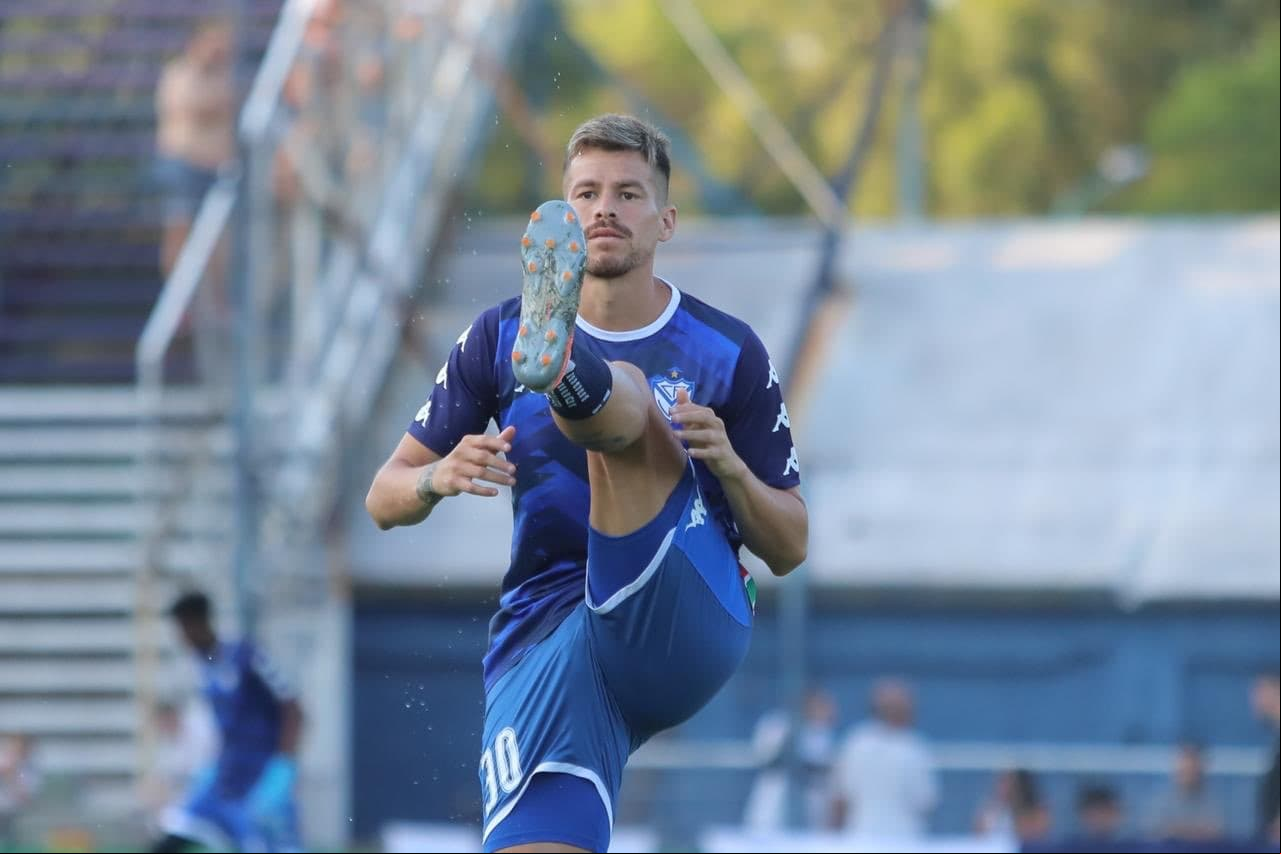 Gastón Giménez, centrocampista de Vélez Sarsfield.
