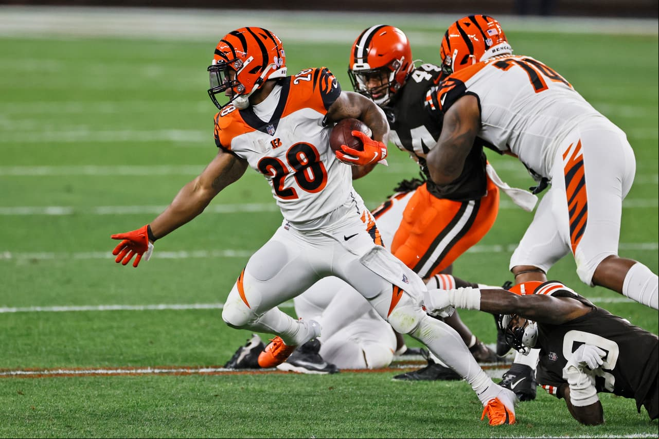 Los Cincinnati Bengals se quedan cortos y caen 30 - 35 frente a los Cleveland Browns.