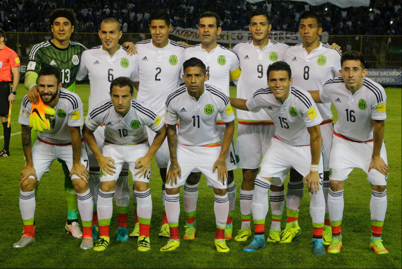 Luego del 7-0, México volvió para el último juego eliminatorio de primera fase en Concacaf: 3-1 a El Salvador en Cuscatlán.