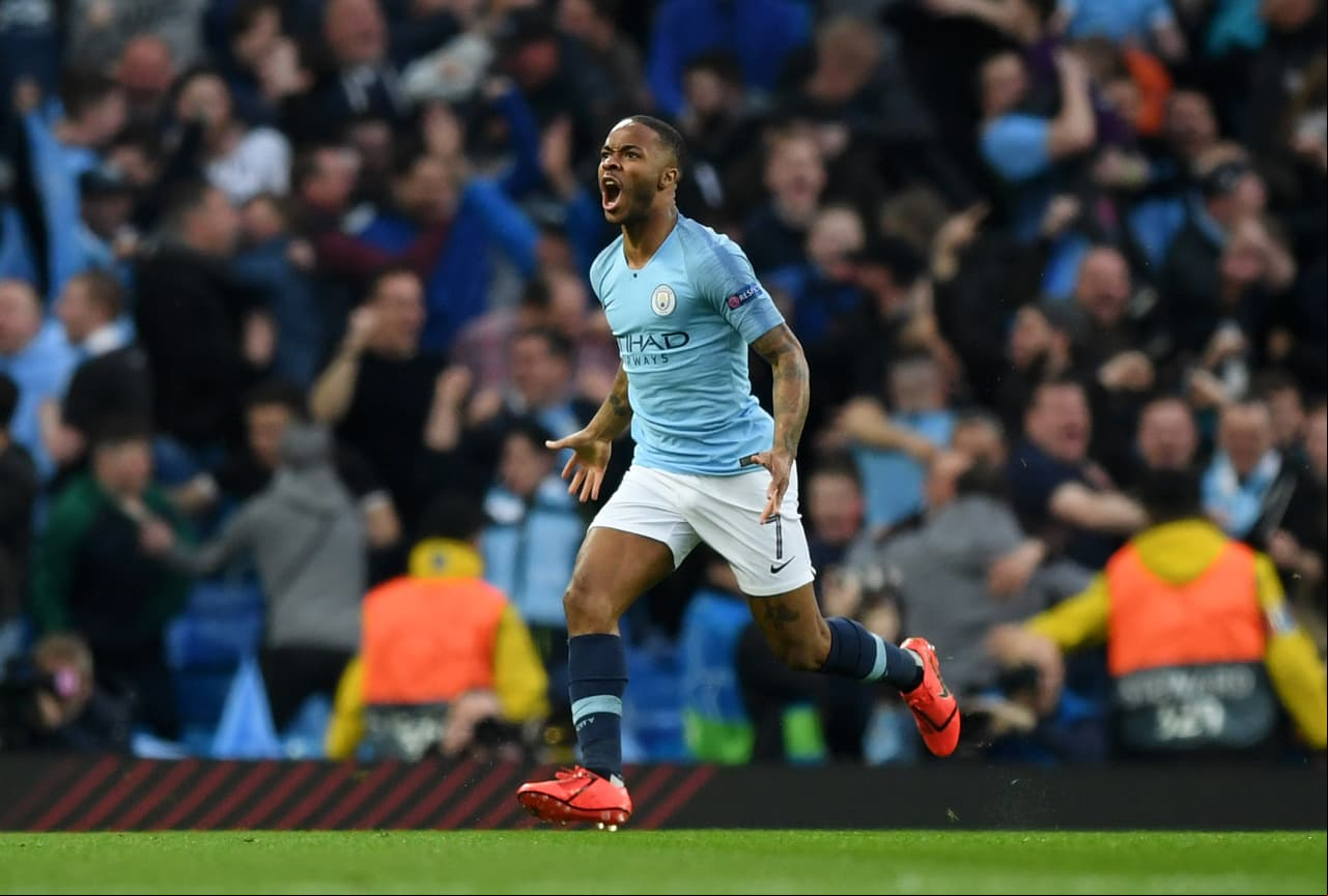 Mediocampista: Raheem Sterling (Manchester City)