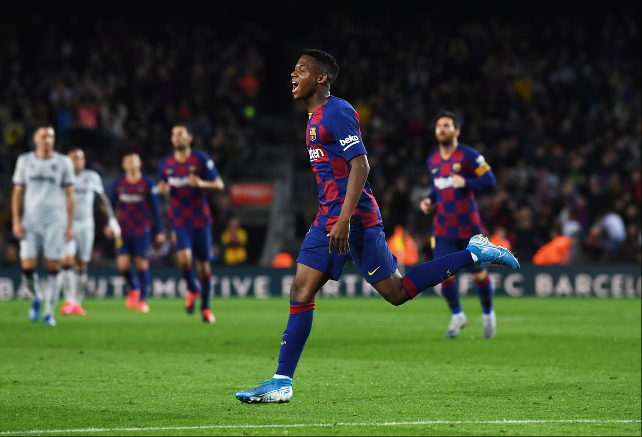 <b>Ansu Fati (Extremo):</b> llamado a ser el 'heredero' en el FC Barcelona, tiene mucho camino por recorrer, aunque a sus 17 años ya da grandes esperanzas de mezclarse entre los dueños del olimpo en el futbol.