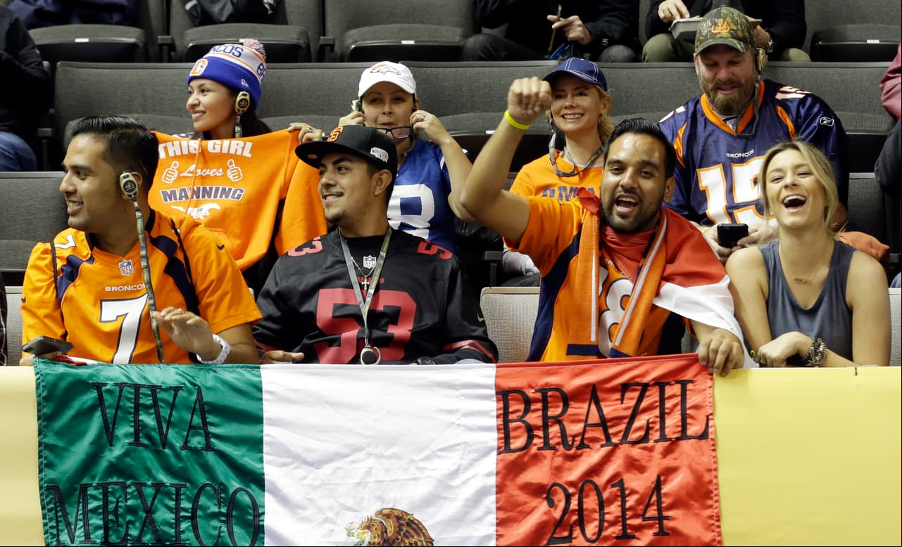 Desde la presencia mexicana hasta Miss Universo en el Opening Night del Super Bowl 50.