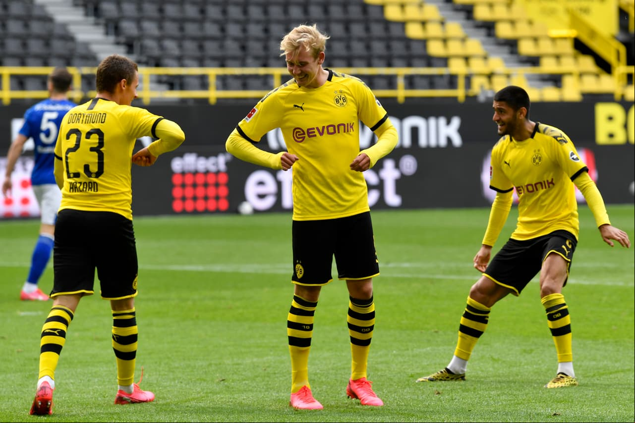 El partido ya se convertía en una fiesta privada para el Dortmund.
