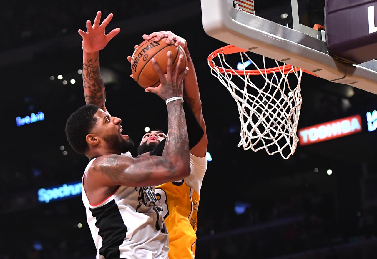 Los Angeles Lakers 106-111 Los Angeles Clippers