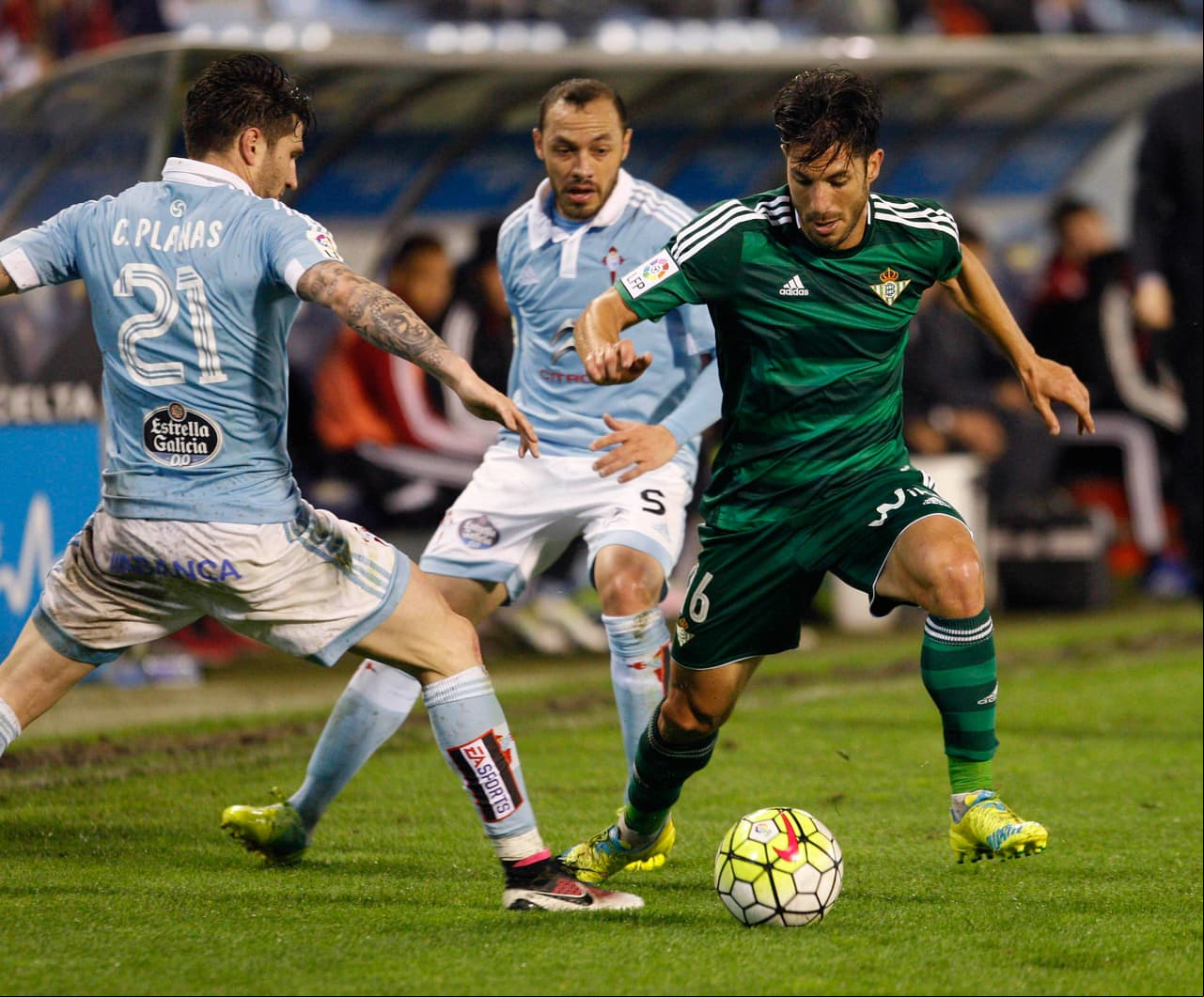 Celta de Vigo y Betis empataron a un gol