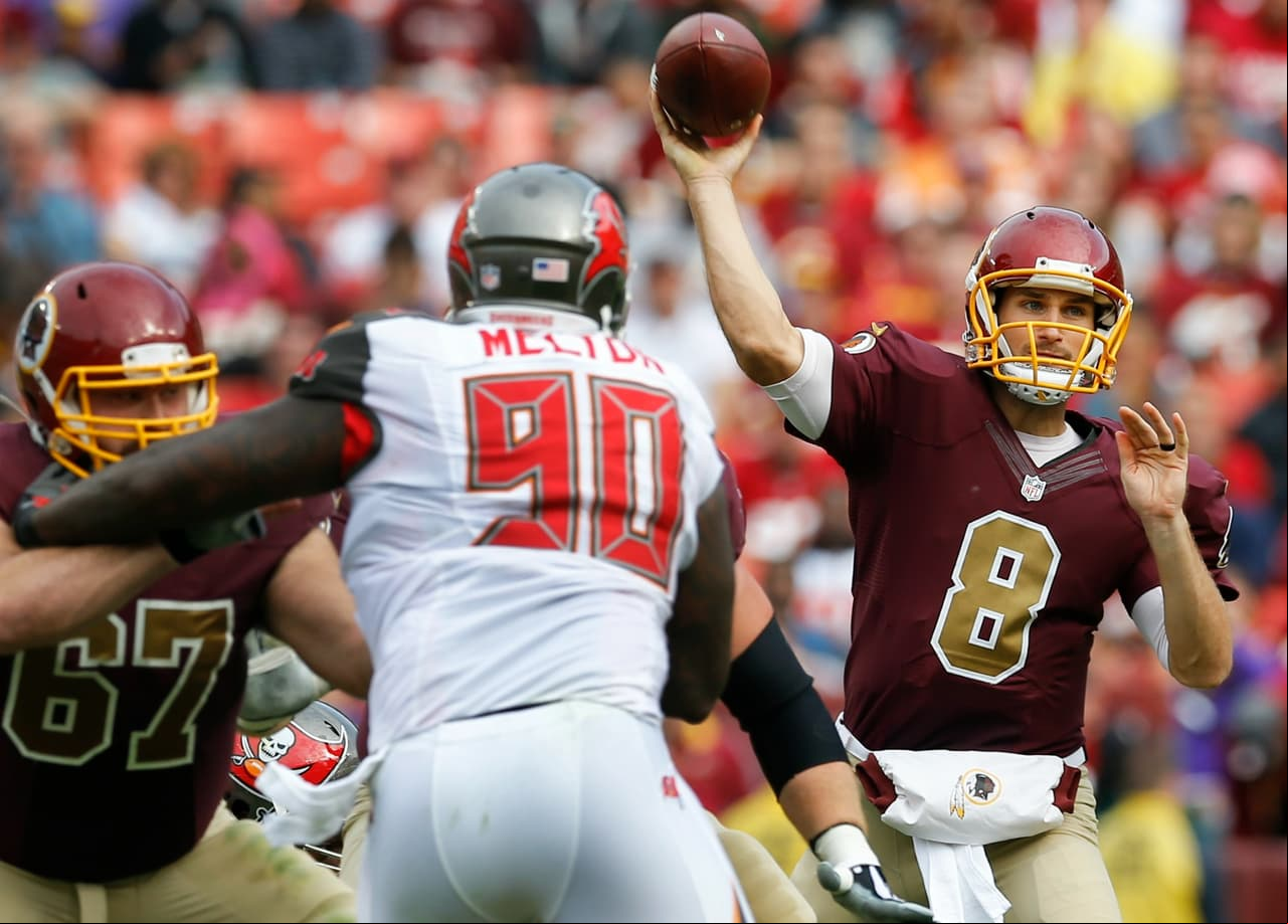 Cousins es el primer QB de los Redskins en completar más del 80 por ciento de sus pases con al menos 300 yardas por aire, e TDs y sin intercepción en un juego.