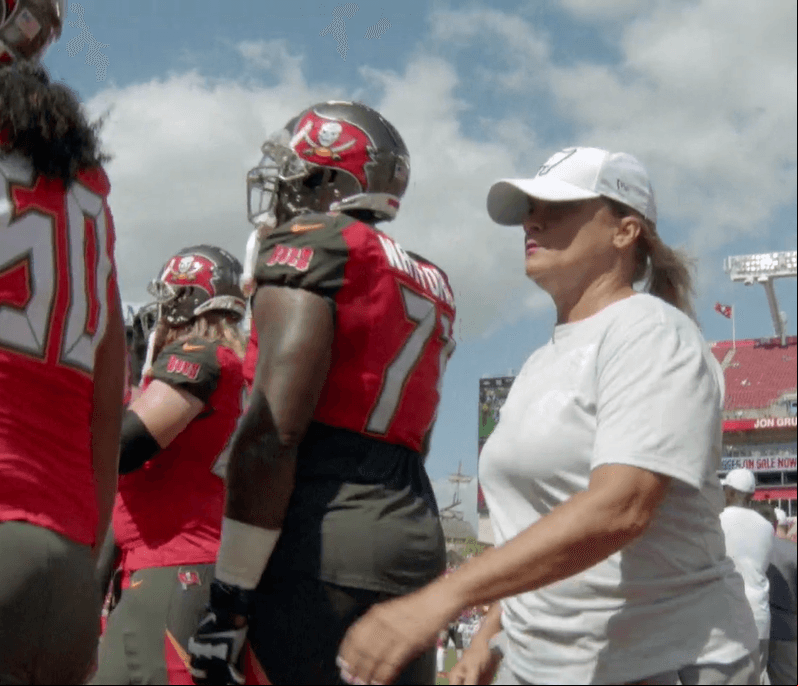 Es su segunda temporada con los 'Bucs'. Haciendo dupla con el coach Kacy Rodgers, lideraron una unidad de línea defensiva que cubrió las brechas para la mejor defensa de la liga en 2019. En esta temporada registriaron el segundo total de capturas más alto en una temporada en la historia de la franquicia (47).