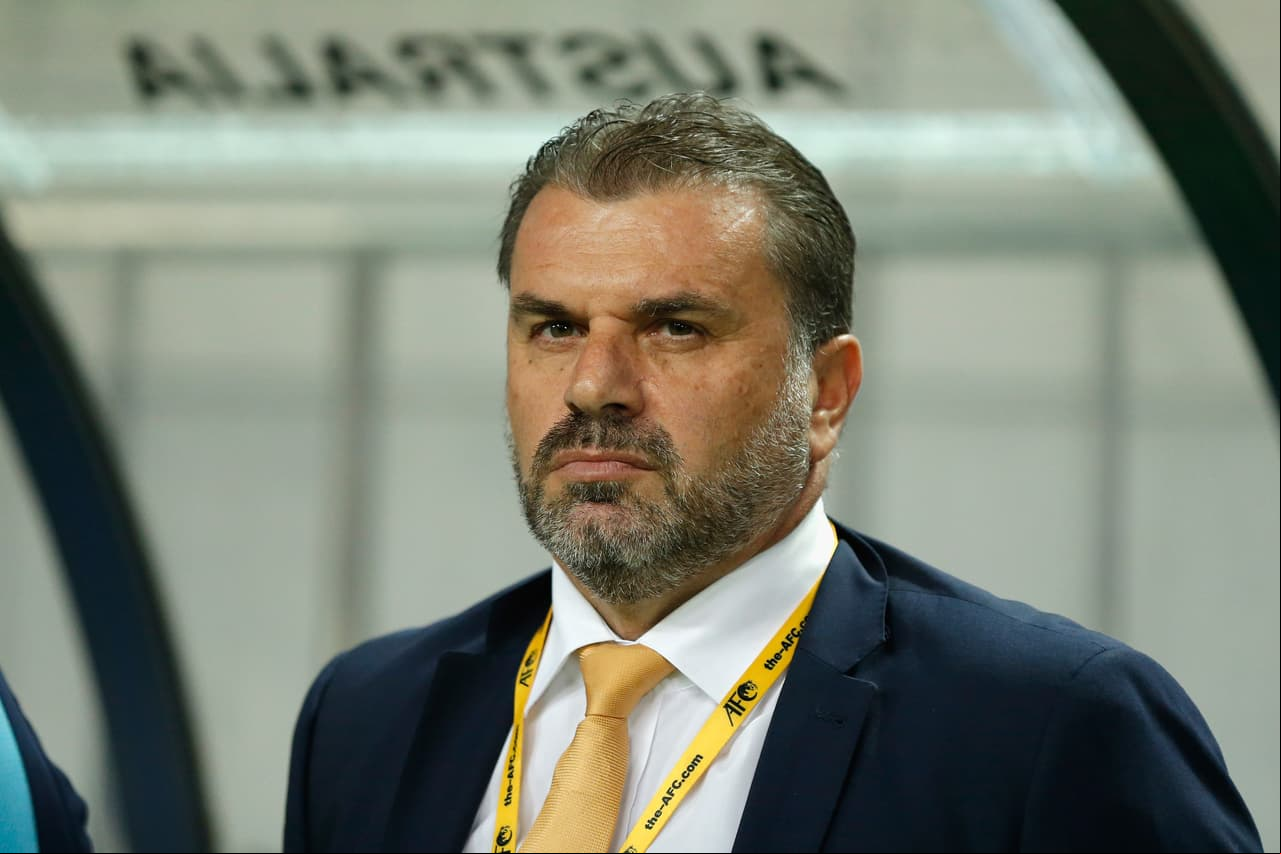 Mientras que Angelos Postecoglou lo hacía con Australia en el segundo lugar con 16 unidades.