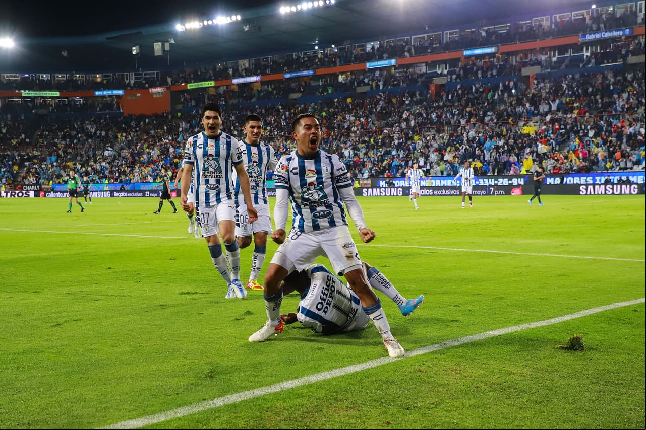 Erick Sánchez hizo el 2-0 al minuto 44.
