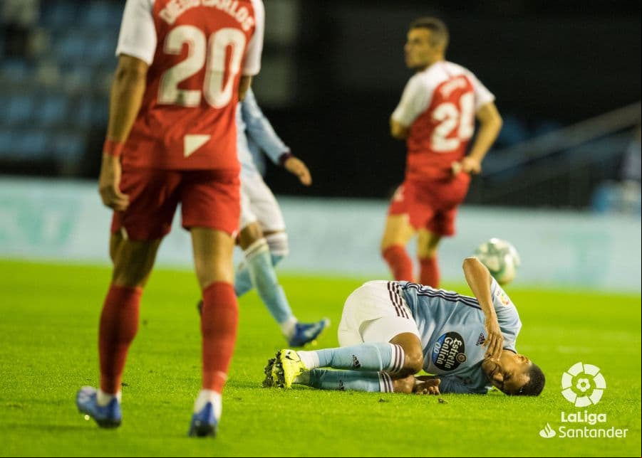 El Celta de Vigo vino de atrás para sacar los tres puntos sobre el Sevilla que fue al frente muy pronto pero terminó cayendo 2-1 con goles de Aspas y Sisto.
