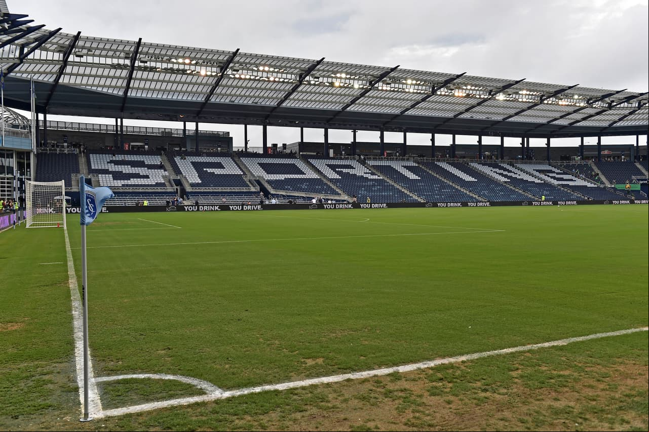 Calientan el Infierno Azul: Sporting KC renueva su cancha con innovadora tecnología que estrenara ante Toluca