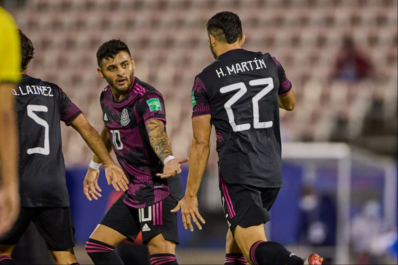 Henry Martín aseguró que ficharía a Alexis Vega para el América