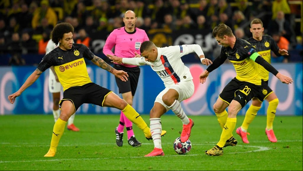 Claro que no se iba a quedar atrás el PSG y en el minuto 75, Neymar anota gol con una increíble asistencia de Mbappé, quien se lleva todo el crédito.