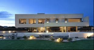 Cristiano Ronaldo - Madrid - La casa de un solo piso cuenta con con 4.500 metros cuadrados.