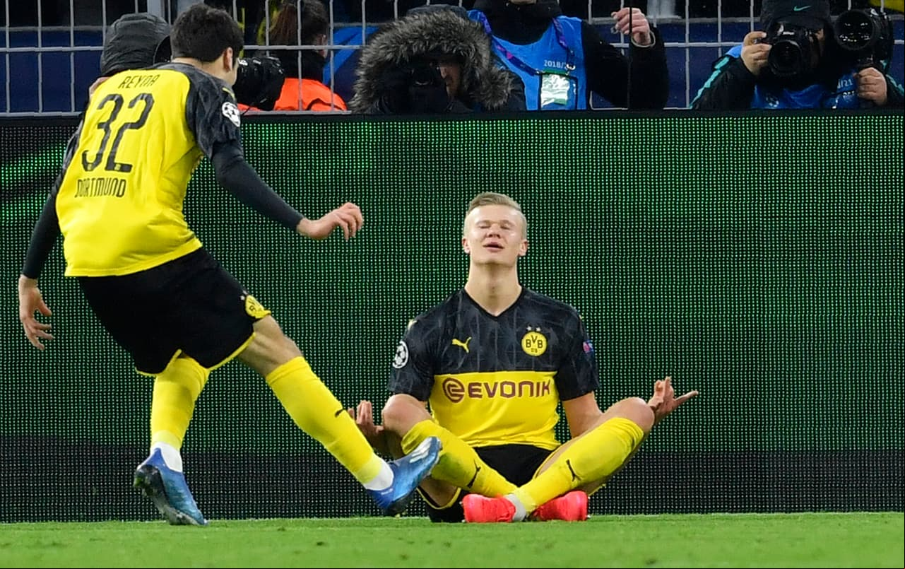 Un duelo intenso en octavos de final en la Champions League entre Dortmund y Paris Saint-Germain.