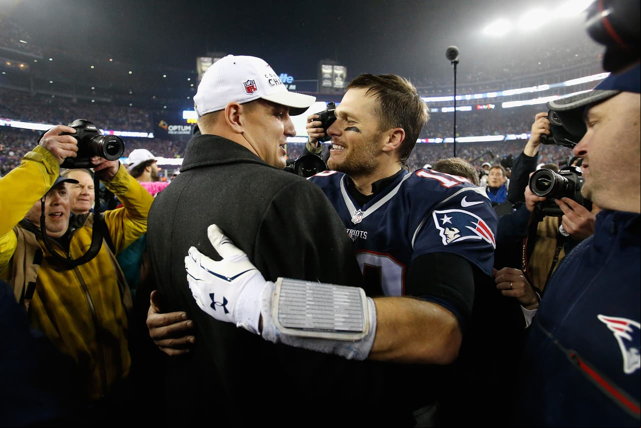 Brady espera que Gronkowski llegue en condiciones para poder jugar el Super Bowl, luego de una conmoción cerebral que lo ha mantenido como duda para el encuentro.