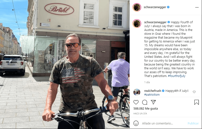Arnold Schwarzenegger, actor y ex gobernador de California, pedaleó durante el Día de la Independencia.