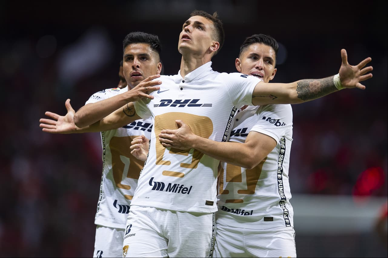 Juan Dinenno marcó el segundo al 50' después de una pelota que pegó en el travesaño y quedó viva en el área.