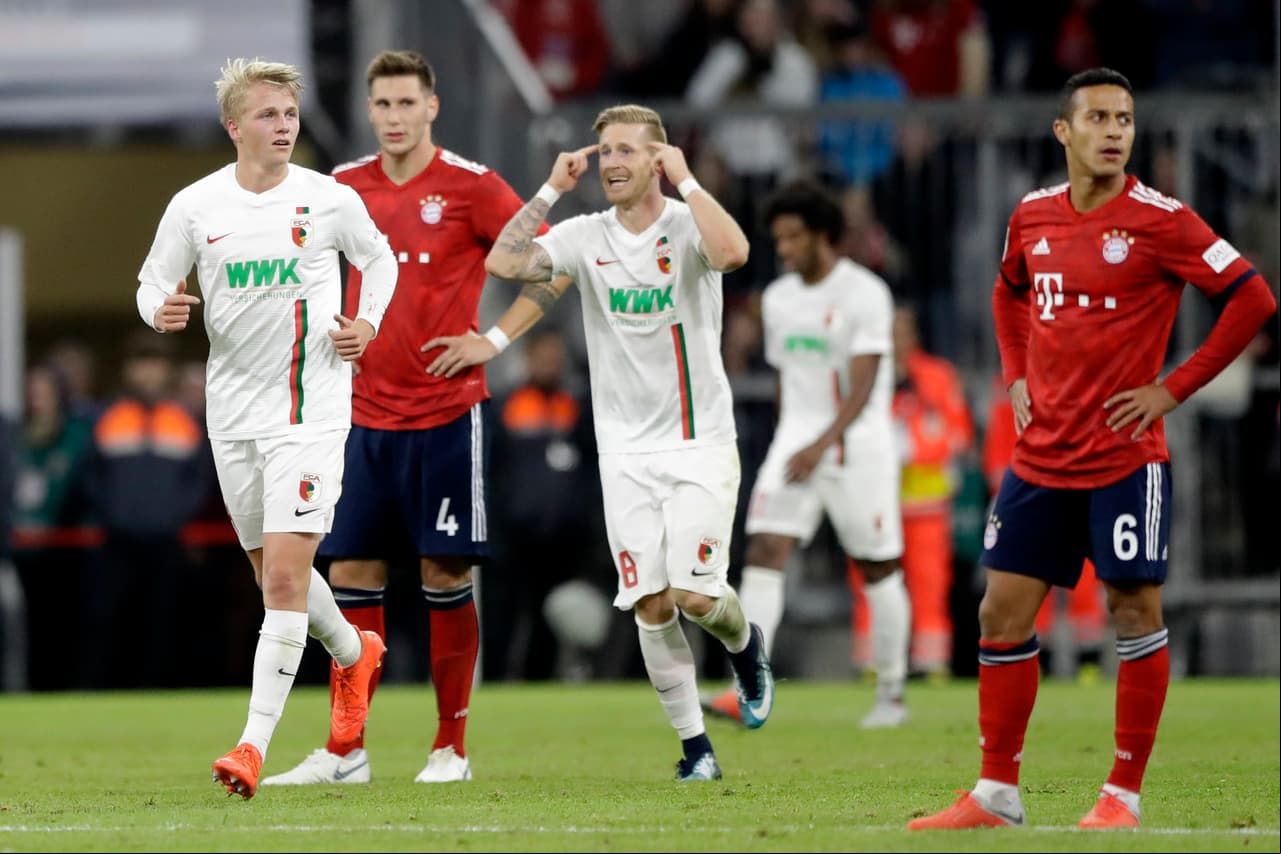 Fue así como al minuto 41 del segundo tiempo, Felix Gotze puso la igualdad casi impensada para Augsburg.