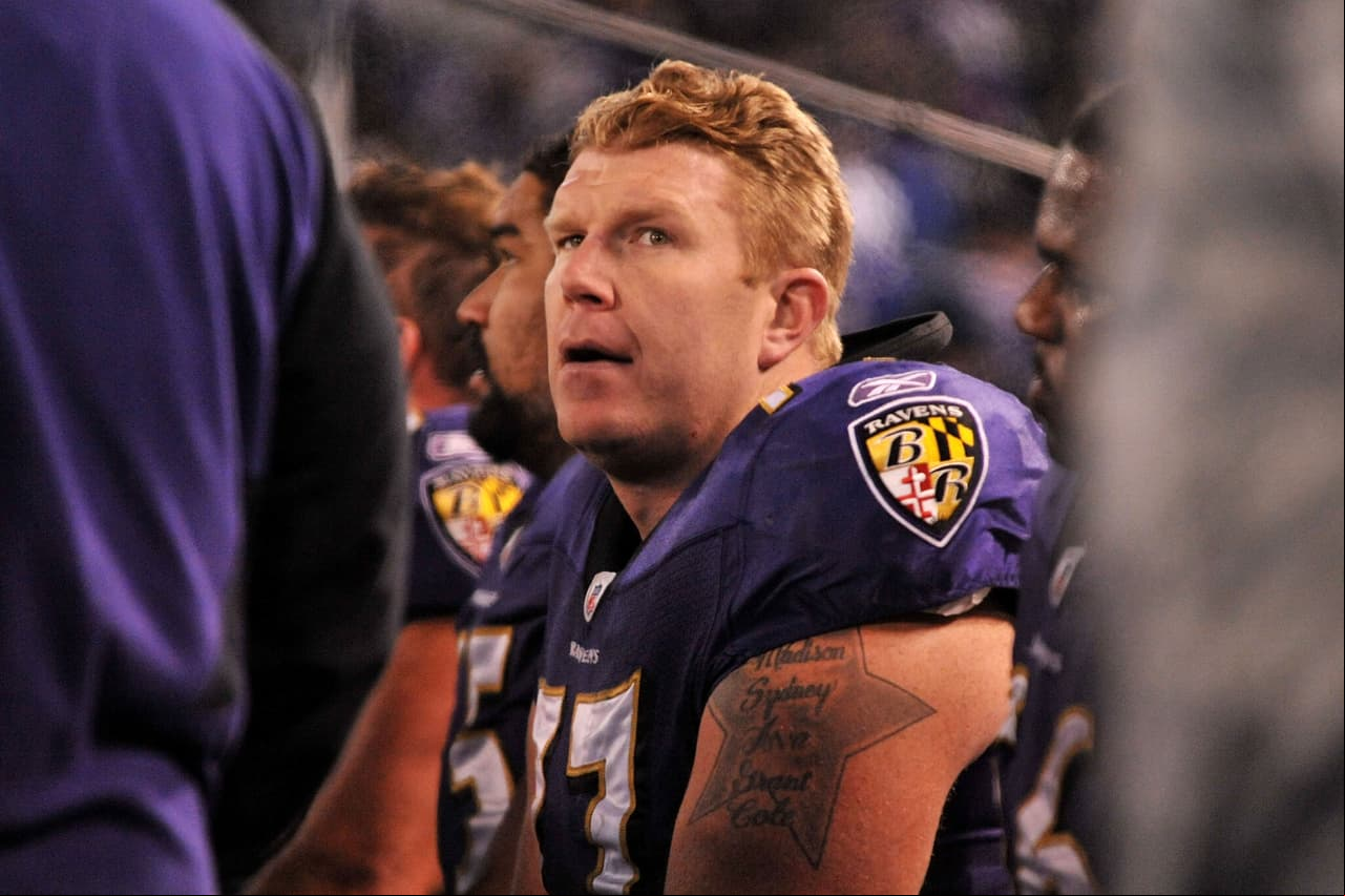 Otro que se rehusó a visitar a Obama fue el exfutbolista americano Matt Birk, quien aseguró que no fue a la Casa Blanca porque el presidente Obama apoyaba las aborciones.