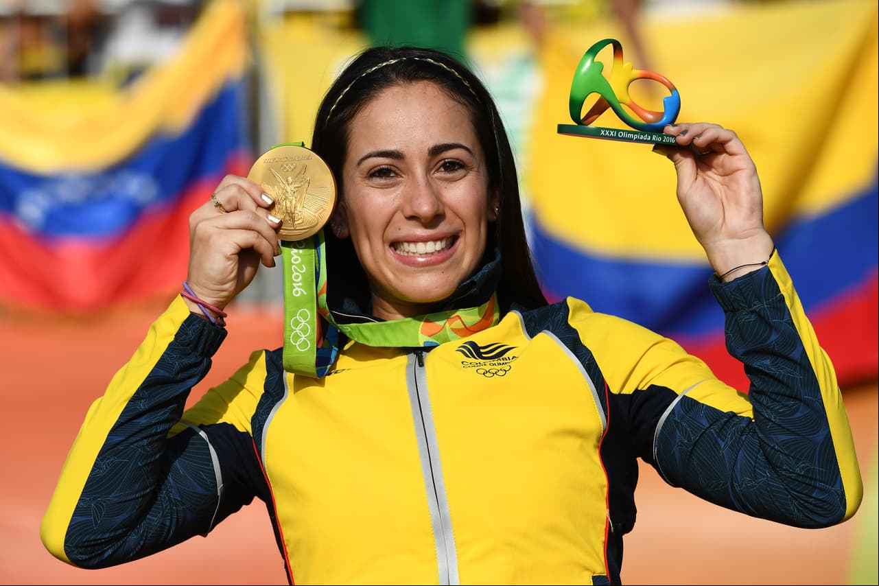 Pajón es la reina del BMX en el mundo. Cuando en algún momento algún periodista la quiso comparar como la "Lionel Messi del bicicrós", la deportista respondió pidiendo que se le recordara por sus propios logros.