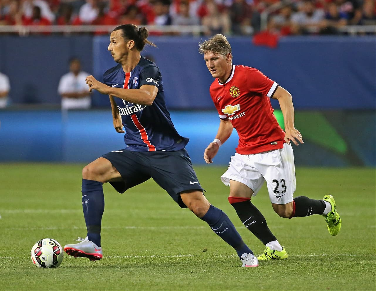 Entre las altas más sonadas tenemos al mediocampista Bastian Schweinsteiger proveniente del Bayern Munich de Alemania, un jugador que aportará experiencia y mucho fútbol en su zona de juego.