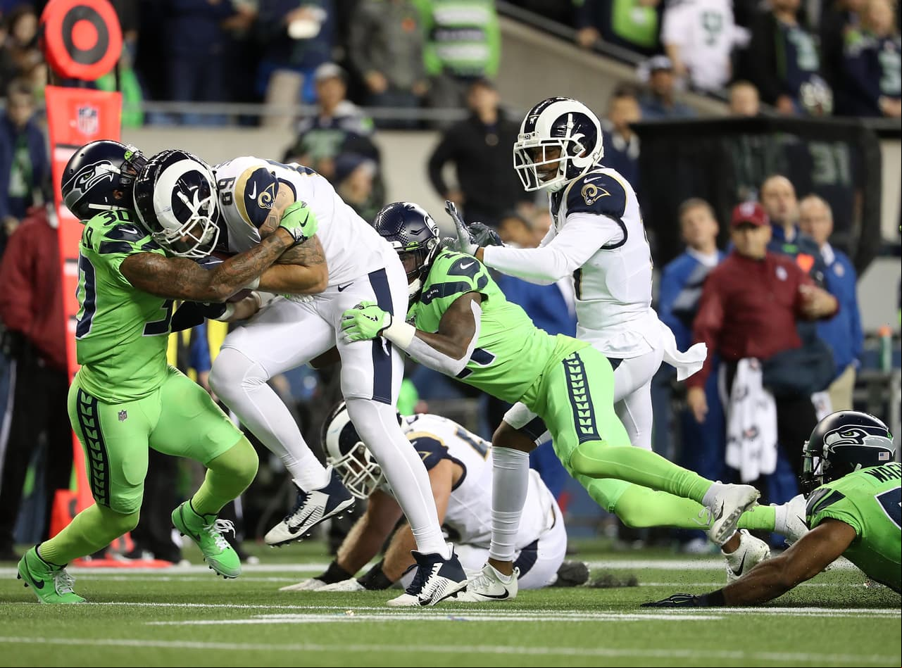 Impresionante remontada de los Seahawks para vencer 30-29 a los Rams.