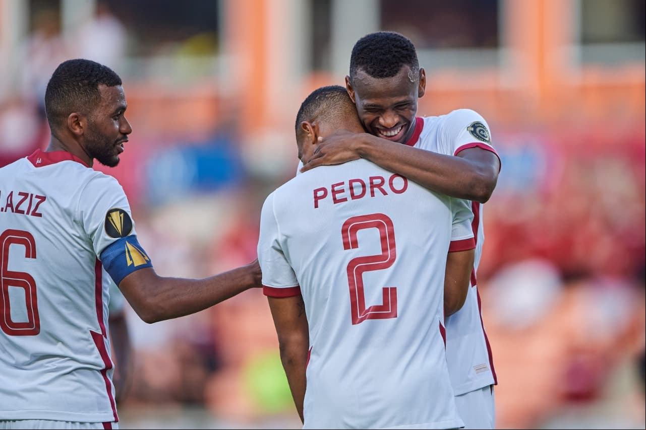 Catar se impuso con auroridad a Granada confirmando que viene en serio a la disputa de la Copa Oro.